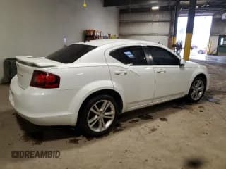✅ 2011 Dodge Avenger Heat • VIN: 1B3BD1FG0BN549034 • Лот: 87852315. Опубликован ранее на Copart с пробегом 202 862 миль. Бесплатный доступ к архиву аукционных продаж из США и подробный отчёт об истории автомобиля на DreamBid. Изображение 3.