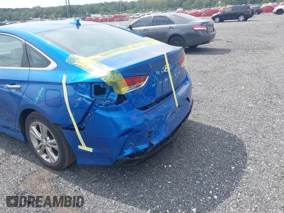 ✅ 2018 Hyundai Sonata Sport Plus • VIN: 5NPE34AF0JH648496 • Lot: 43213422. Listed on IAAI with 66,424 mi. Free auction sales archive from the USA and detailed vehicle history report at DreamBid. Image 6.