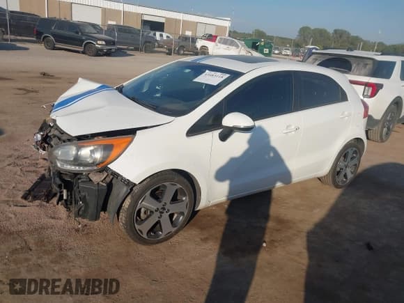 ✅ 2013 Kia Rio EX • VIN: KNADN5A30D6200188 • Lot: 43483118. Listed on IAAI with 171,430 mi. Free auction sales archive from the USA and detailed vehicle history report at DreamBid. Image 17.