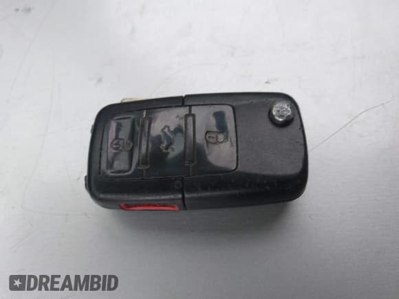 ✅ 2003 Volkswagen Jetta GLS • VIN: 3VWSK69MX3M020430 • Lot: 42780877. Listed on IAAI with 285,020 mi. Free auction sales archive from the USA and detailed vehicle history report at DreamBid. Image 11.