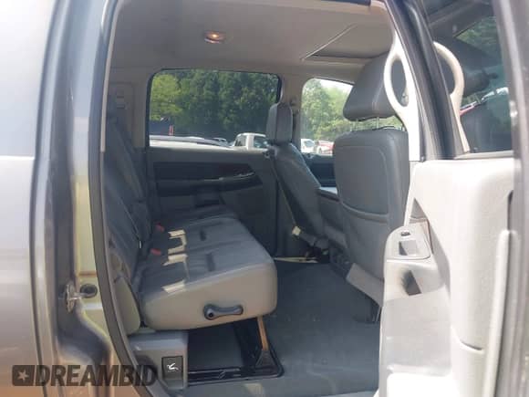 2008 Dodge 1500 SLT with VIN 3D7KS19D38G132407, listed as a IAAI auction lot 42446181 with 181,997 mi miles and . Bid and sale history available at DreamBid. Image 8.