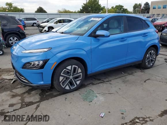 2022 Hyundai Kona Limited z VIN KM8K53AG9NU150739, wystawiony jako Copart lot #75516734 z przebiegiem 68 055 mil mil oraz Czysty tytuł • Clean title. Historia ofert i sprzedaży dostępna na DreamBid. Obrazek 1.