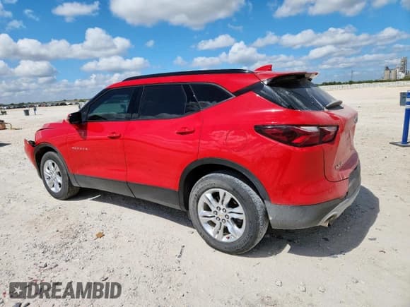✅ 2022 Chevrolet Blazer LT • VIN: 3GNKBCR47NS236503 • Lot: 82117075. Wystawiony na Copart z przebiegiem 33 222 mil. Bezpłatny archiwum sprzedaży aukcyjnych z USA i szczegółowy raport historii pojazdu na DreamBid. Zdjęcie 2.