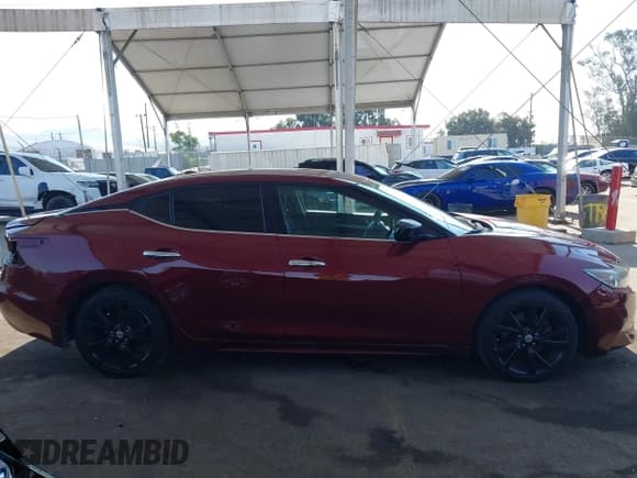 ✅ 2017 Nissan Maxima S • VIN: 1N4AA6AP0HC449856 • Lot: 42782937. Listed on IAAI with 84,308 mi. Free auction sales archive from the USA and detailed vehicle history report at DreamBid. Image 14.