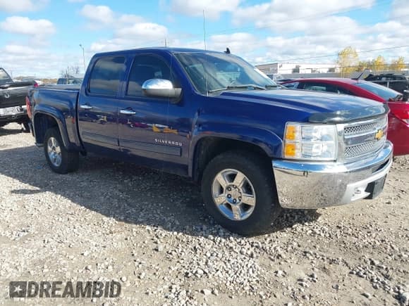 ✅ 2013 Chevrolet Silverado 1500 LT • VIN: 3GCPKSE75DG352132 • Lot: 43538045. Wystawiony na IAAI z przebiegiem 161 029 mil. Bezpłatny archiwum sprzedaży aukcyjnych z USA i szczegółowy raport historii pojazdu na DreamBid. Zdjęcie 1.