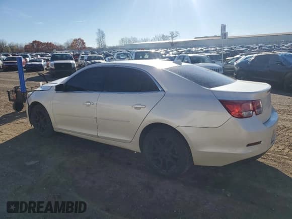 ✅ 2014 Chevrolet Malibu LT • VIN: 1G11C5SL5EF140784 • Лот: 91794285. Опубликован ранее на Copart с пробегом 132 144 миль. Бесплатный доступ к архиву аукционных продаж из США и подробный отчёт об истории автомобиля на DreamBid. Изображение 2.