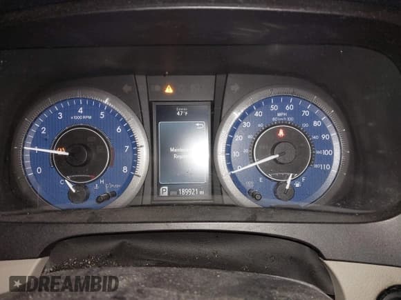 ✅ 2017 Toyota Sienna XLE • VIN: 5TDDZ3DC1HS156781 • Lot: 41457089. Listed on IAAI with 189,921 mi. Free auction sales archive from the USA and detailed vehicle history report at DreamBid. Image 7.