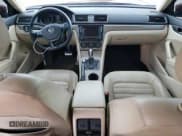 ✅ 2016 Volkswagen Passat SEL Premium • VIN: 1VWCS7A30GC043767 • Лот: 46787775. Опубликован ранее на Copart с пробегом 142 792 миль. Бесплатный доступ к архиву аукционных продаж из США и подробный отчёт об истории автомобиля на DreamBid. Изображение 8.