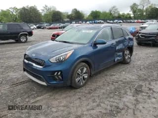 ✅ 2021 Kia Niro LXS • VIN: KNDCB3LC1M5475745 • Lot: 54057945. Wystawiony na Copart z przebiegiem 221 413 mil. Bezpłatny archiwum sprzedaży aukcyjnych z USA i szczegółowy raport historii pojazdu na DreamBid. Zdjęcie 1.