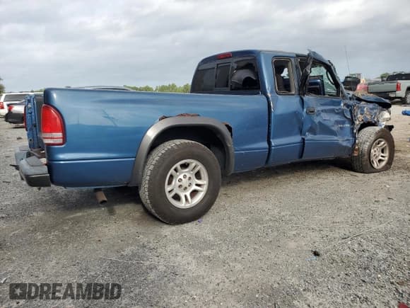 ✅ 2002 Dodge Dakota • VIN: 1B7GL12X12S669374 • Lot: 81964605. Wystawiony na Copart z przebiegiem 71 608 mil. Bezpłatny archiwum sprzedaży aukcyjnych z USA i szczegółowy raport historii pojazdu na DreamBid. Zdjęcie 3.