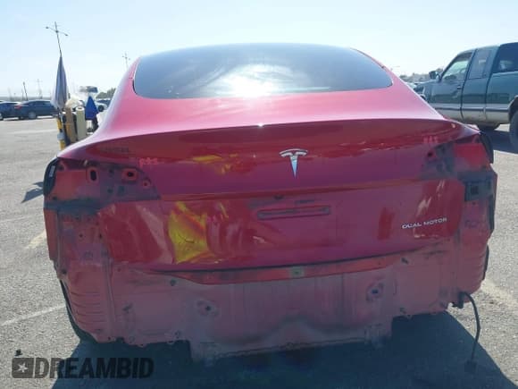 ✅ 2021 Tesla Model 3 Long Range • VIN: 5YJ3E1EB6MF879669 • Lot: 42332384. Wystawiony na IAAI z przebiegiem 81 548 mil. Bezpłatny archiwum sprzedaży aukcyjnych z USA i szczegółowy raport historii pojazdu na DreamBid. Zdjęcie 6.