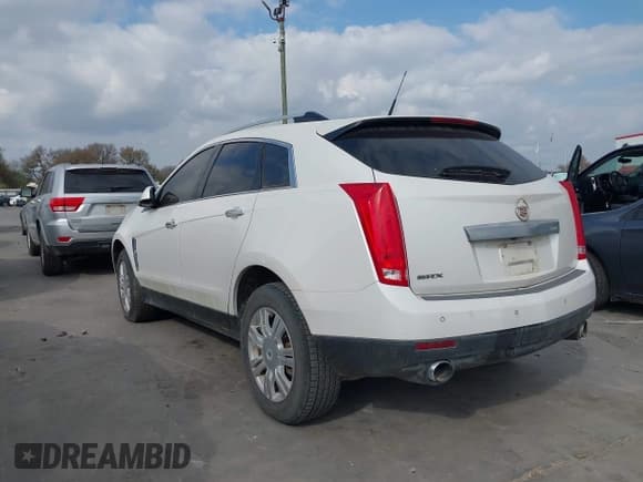 ✅ 2010 Cadillac SRX Luxury Collection • VIN: 3GYFNAEY0AS571864 • Lot: 43735482. Wystawiony na IAAI z przebiegiem 126 151 mil. Bezpłatny archiwum sprzedaży aukcyjnych z USA i szczegółowy raport historii pojazdu na DreamBid. Zdjęcie 3.