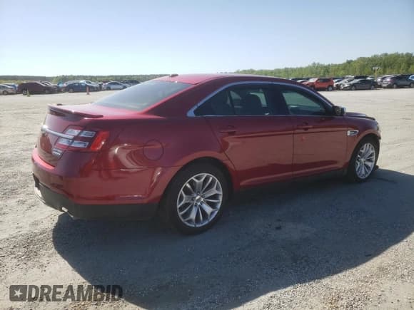 ✅ 2015 Ford Taurus Limited • VIN: 1FAHP2F80FG118014 • Lot: 53021095. Listed on Copart with 105,514 mi. Free auction sales archive from the USA and detailed vehicle history report at DreamBid. Image 3.