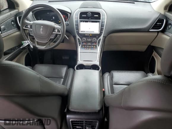 ✅ 2019 Lincoln Nautilus Reserve • VIN: 2LMPJ8L97KBL24858 • Лот: 66019965. Опубликован ранее на Copart с пробегом 52 421 миль. Бесплатный доступ к архиву аукционных продаж из США и подробный отчёт об истории автомобиля на DreamBid. Изображение 8.