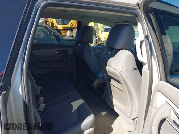 2017 Chevrolet Traverse LT с VIN 1GNKVGKD8HJ111248, выставлен на аукционе IAAI как лот 43472659 с пробегом 81 983 миль миль и . История ставок и продаж доступна на DreamBid. Изображение 8.