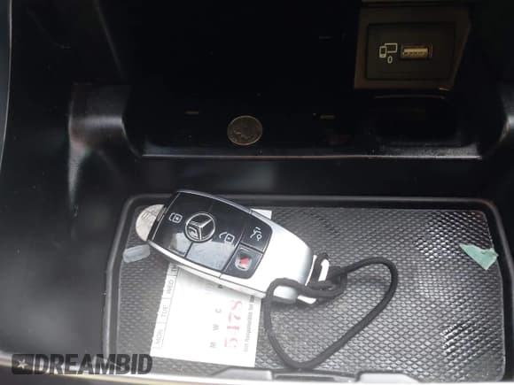 ✅ 2018 Mercedes-Benz E 43 AMG • VIN: WDDZF6EB7JA470577 • Lot: 43543935. Listed on IAAI with 74,626 mi. Free auction sales archive from the USA and detailed vehicle history report at DreamBid. Image 11.