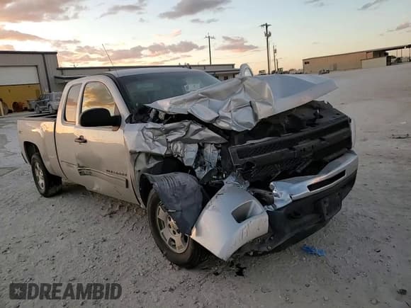 ✅ 2011 Chevrolet Silverado 1500 LT • VIN: 1GCVKSE23BZ241667 • Lot: 77947524. Listed on Copart with 86,511 mi. Free auction sales archive from the USA and detailed vehicle history report at DreamBid. Image 11.