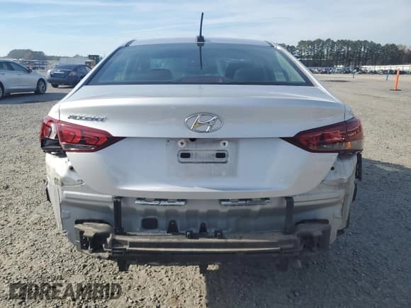 ✅ 2022 Hyundai Accent SE • VIN: 3KPC24A6XNE178787 • Лот: 81072514. Опубликован ранее на Copart с пробегом 19 637 миль. Бесплатный доступ к архиву аукционных продаж из США и подробный отчёт об истории автомобиля на DreamBid. Изображение 6.