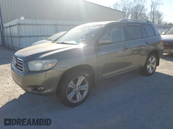 ✅ 2010 Toyota Highlander Sport • VIN: 5TDXK3EH1AS002007 • Lot: 88978155. Listed on Copart with 261,582 mi. Free auction sales archive from the USA and detailed vehicle history report at DreamBid. Image 1.