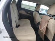 ✅ 2017 Jeep Cherokee Latitude • VIN: 1C4PJMCS1HW507059 • Лот: 92669845. Опубликован ранее на Copart с пробегом 131 081 миль. Бесплатный доступ к архиву аукционных продаж из США и подробный отчёт об истории автомобиля на DreamBid. Изображение 11.