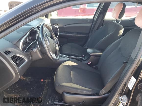 ✅ 2013 Dodge Avenger SXT • VIN: 1C3CDZCBXDN504183 • Лот: 84489614. Опубликован ранее на Copart с пробегом 135 166 миль. Бесплатный доступ к архиву аукционных продаж из США и подробный отчёт об истории автомобиля на DreamBid. Изображение 7.