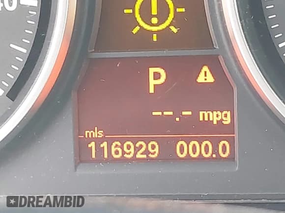 ✅ 2013 BMW 3 Series 328i • VIN: WBADW3C50DJ527686 • Lot: 41801269. Wystawiony na IAAI z przebiegiem 116 929 mil. Bezpłatny archiwum sprzedaży aukcyjnych z USA i szczegółowy raport historii pojazdu na DreamBid. Zdjęcie 14.