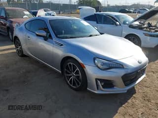 ✅ 2018 Subaru BRZ Limited • VIN: JF1ZCAC11J9601560 • Лот: 43035204. Опубликован ранее на IAAI с пробегом 116 826 миль. Бесплатный доступ к архиву аукционных продаж из США и подробный отчёт об истории автомобиля на DreamBid. Изображение 1.