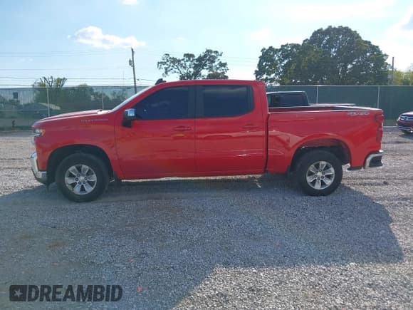 ✅ 2022 Chevrolet Silverado 1500 LT • VIN: 3GCUYDED5NG124359 • Лот: 43214264. Опубликован ранее на IAAI с пробегом 81 265 миль. Бесплатный доступ к архиву аукционных продаж из США и подробный отчёт об истории автомобиля на DreamBid. Изображение 14.