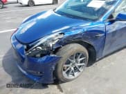 ✅ 2023 Tesla Model 3 • VIN: 5YJ3E1EA3PF677688 • Lot: 43258186. Wystawiony na IAAI z przebiegiem 81 289 mil. Bezpłatny archiwum sprzedaży aukcyjnych z USA i szczegółowy raport historii pojazdu na DreamBid. Zdjęcie 6.