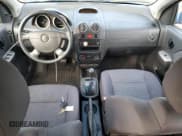 ✅ 2006 Chevrolet Aveo LT • VIN: KL1TG66696B590159 • Lot: 45718405. Wystawiony na Copart z przebiegiem 77 786 mil. Bezpłatny archiwum sprzedaży aukcyjnych z USA i szczegółowy raport historii pojazdu na DreamBid. Zdjęcie 8.