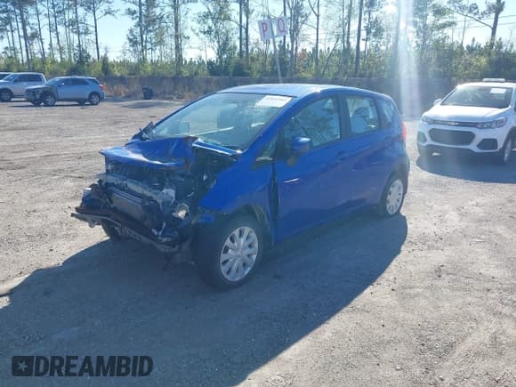 ✅ 2016 Nissan Note SV • VIN: 3N1CE2CP9GL370186 • Lot: 41832065. Listed on IAAI with 79,369 mi. Free auction sales archive from the USA and detailed vehicle history report at DreamBid. Image 2.