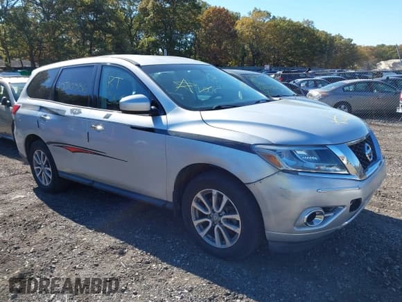 ✅ 2014 Nissan Pathfinder SL • VIN: 5N1AR2MM1EC677658 • Lot: 43530844. Listed on IAAI with Not provided. Free auction sales archive from the USA and detailed vehicle history report at DreamBid. Image 1.