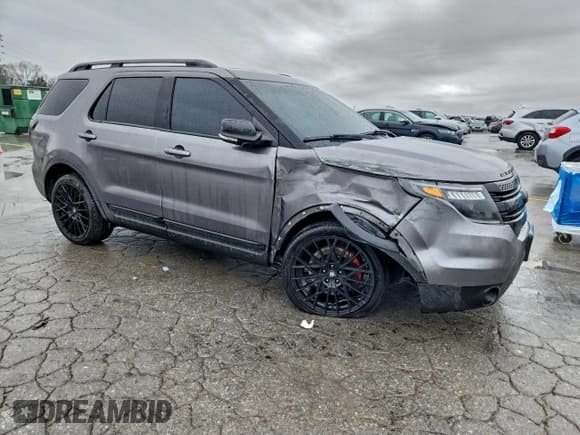 ✅ 2014 Ford Explorer XLT • VIN: 1FM5K7D83EGC20512 • Lot: 94021805. Wystawiony na Copart z przebiegiem 193 134 mil. Bezpłatny archiwum sprzedaży aukcyjnych z USA i szczegółowy raport historii pojazdu na DreamBid. Zdjęcie 4.