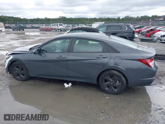 ✅ 2023 Hyundai Elantra SEL • VIN: KMHLM4AGXPU584510 • Lot: 43434127. Wystawiony na IAAI z przebiegiem 21 209 mil. Bezpłatny archiwum sprzedaży aukcyjnych z USA i szczegółowy raport historii pojazdu na DreamBid. Zdjęcie 15.