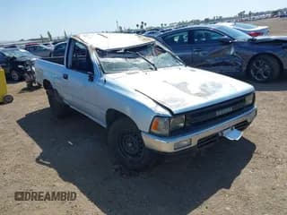 ✅ 1990 Toyota Pickup • VIN: JT4RN81A3L5058528 • Lot: 42303582. Wystawiony na IAAI z przebiegiem 311 679 mil. Bezpłatny archiwum sprzedaży aukcyjnych z USA i szczegółowy raport historii pojazdu na DreamBid. Zdjęcie 1.
