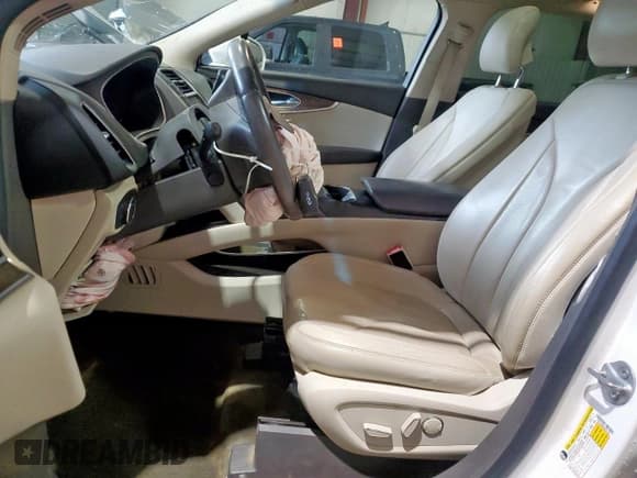 ✅ 2016 Lincoln MKX Select • VIN: 2LMTJ6KR6GBL52761 • Lot: 70708265. Wystawiony na Copart z przebiegiem 88 818 mil. Bezpłatny archiwum sprzedaży aukcyjnych z USA i szczegółowy raport historii pojazdu na DreamBid. Zdjęcie 7.