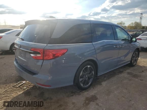 ✅ 2024 Honda Odyssey Elite • VIN: 5FNRL6H94RB038835 • Lot: 90241405. Wystawiony na Copart z przebiegiem 12 407 mil. Bezpłatny archiwum sprzedaży aukcyjnych z USA i szczegółowy raport historii pojazdu na DreamBid. Zdjęcie 3.