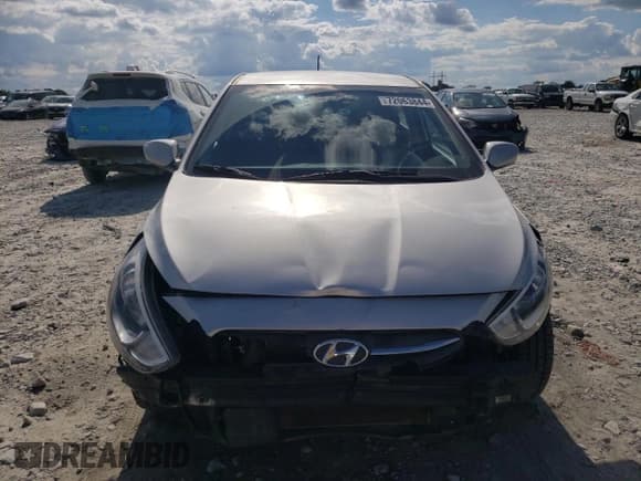 ✅ 2016 Hyundai Accent SE • VIN: KMHCT5AE0GU262966 • Лот: 72063844. Опубликован ранее на Copart с пробегом 172 091 миль. Бесплатный доступ к архиву аукционных продаж из США и подробный отчёт об истории автомобиля на DreamBid. Изображение 5.