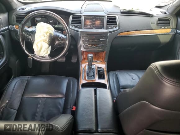 ✅ 2014 Lincoln MKS • VIN: 1LNHL9EK9EG606528 • Lot: 83861445. Listed on Copart with 100,250 mi. Free auction sales archive from the USA and detailed vehicle history report at DreamBid. Image 8.