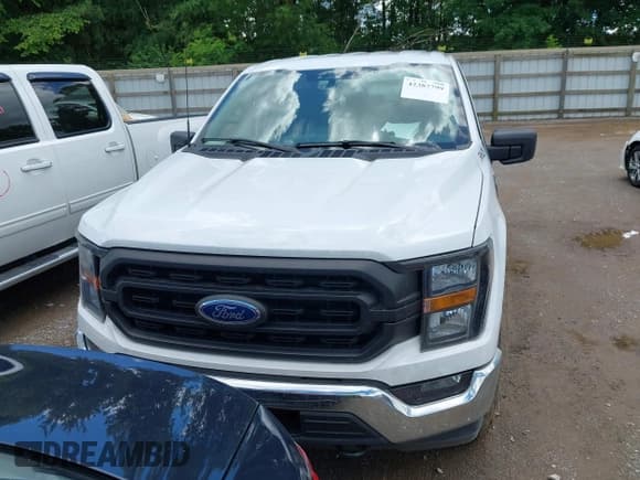 ✅ 2023 Ford F-150 XL • VIN: 1FTEW1EP2PFB92321 • Лот: 42387799. Опубликован ранее на IAAI с пробегом 53 243 миль. Бесплатный доступ к архиву аукционных продаж из США и подробный отчёт об истории автомобиля на DreamBid. Изображение 12.