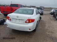 ✅ 2010 Toyota Corolla • VIN: 2T1BU4EE2AC362928 • Lot: 42200498. Wystawiony na IAAI z przebiegiem 236 324 mil. Bezpłatny archiwum sprzedaży aukcyjnych z USA i szczegółowy raport historii pojazdu na DreamBid. Zdjęcie 4.