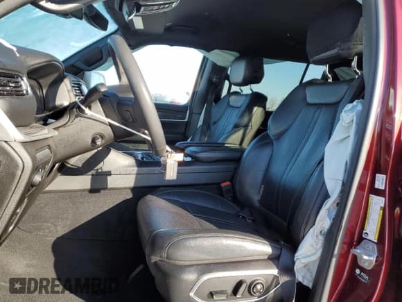 ✅ 2022 Jeep Wagoneer Series II • VIN: 1C4SJVBT3NS182718 • Lot: 88100715. Listed on Copart with 80,536 mi. Free auction sales archive from the USA and detailed vehicle history report at DreamBid. Image 7.