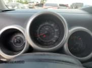 ✅ 2003 Honda Element EX • VIN: 5J6YH28513L016745 • Lot: 60483055. Listed on Copart with 241,539 mi. Free auction sales archive from the USA and detailed vehicle history report at DreamBid. Image 9.