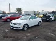 ✅ 2016 Volkswagen Eos Komfort • VIN: WVWBW8AH2GV001111 • Lot: 43756379. Wystawiony na IAAI z przebiegiem 68 172 mil. Bezpłatny archiwum sprzedaży aukcyjnych z USA i szczegółowy raport historii pojazdu na DreamBid. Zdjęcie 6.