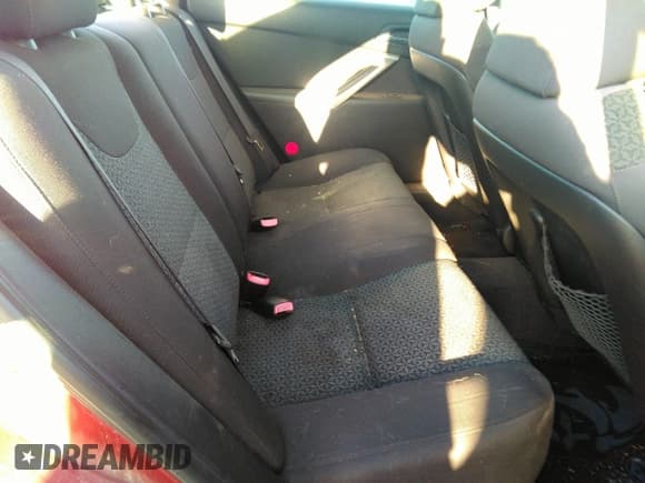 ✅ 2010 Pontiac G6 1SB • VIN: 1G2ZA5E08A4154156 • Lot: 39436479. Wystawiony na IAAI z przebiegiem 141 919 mil. Bezpłatny archiwum sprzedaży aukcyjnych z USA i szczegółowy raport historii pojazdu na DreamBid. Zdjęcie 8.