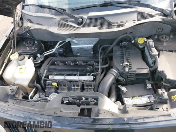 ✅ 2010 Jeep Patriot Latitude • VIN: 1J4NT1GB2AD671930 • Lot: 41550562. Listed on IAAI with 197,409 mi. Free auction sales archive from the USA and detailed vehicle history report at DreamBid. Image 10.