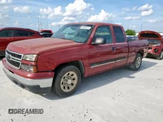 2007 Chevrolet Silverado 1500 LT1 with VIN 1GCEC19V17Z182220, listed as a Copart auction lot 64699615 with 195,868 mi miles and Clean title. Bid and sale history available at DreamBid. Image 1.