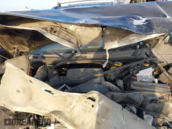 ✅ 2006 Jeep Commander • VIN: 1J8HG48N76C188733 • Лот: 42705826. Опубликован ранее на IAAI с пробегом 79 369 миль. Бесплатный доступ к архиву аукционных продаж из США и подробный отчёт об истории автомобиля на DreamBid. Изображение 10.