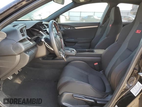 ✅ 2018 Honda Civic Si • VIN: 2HGFC1E55JH708979 • Lot: 38412853. Listed on Copart with 60,115 mi. Free auction sales archive from the USA and detailed vehicle history report at DreamBid. Image 7.