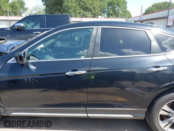 ✅ 2013 Honda Crosstour EX-L • VIN: 5J6TF1H57DL002134 • Lot: 42541076. Listed on IAAI with 115,511 mi. Free auction sales archive from the USA and detailed vehicle history report at DreamBid. Image 15.